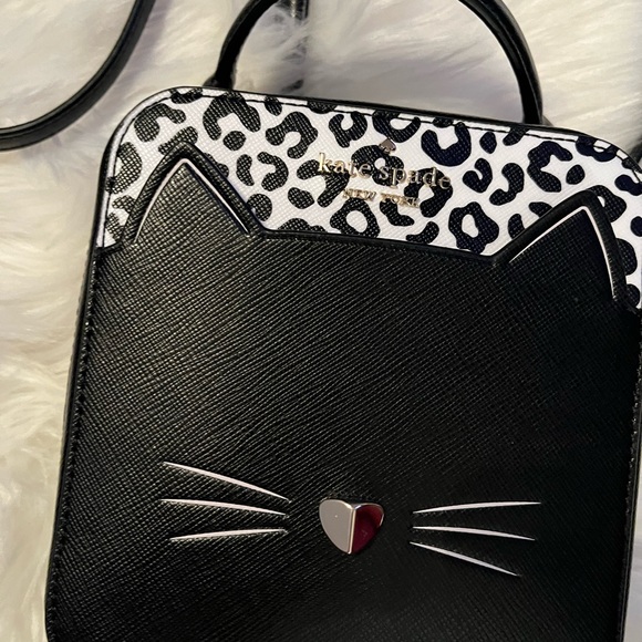 Kate Spade Cat crossbody Purse. Perfect condition, used once or twice. - Picture 12 of 14